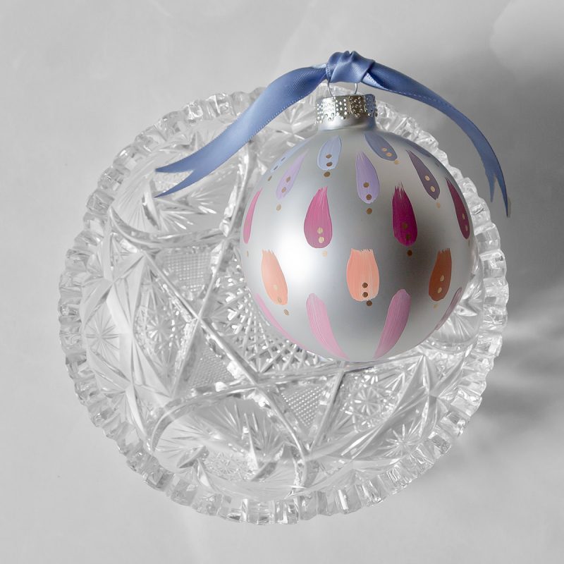 clear dawn christmas tree ornament in violet and periwinkle is an ode to the early morning sunrise