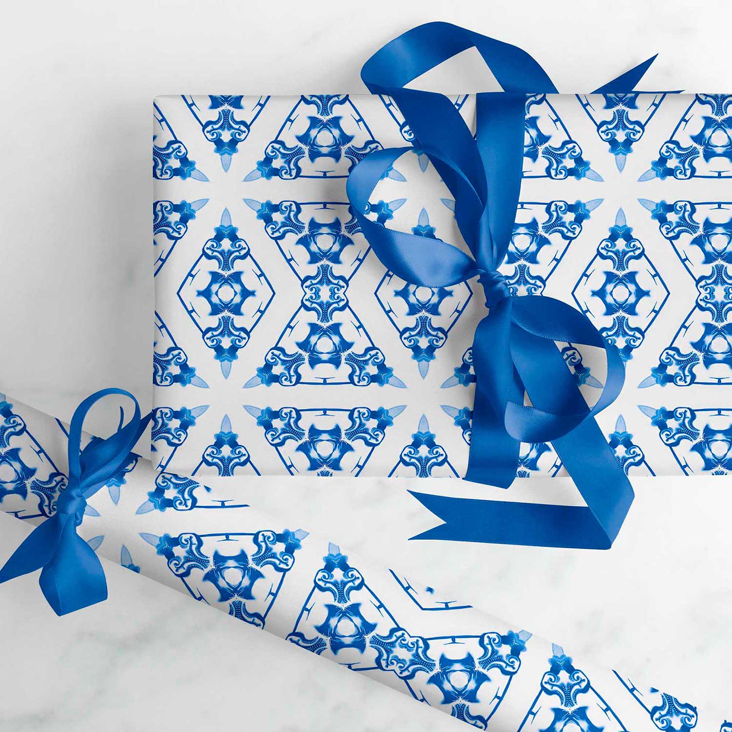 Bunsen, Blue White Chinoiserie Holiday Gift Wrapping Paper Roll